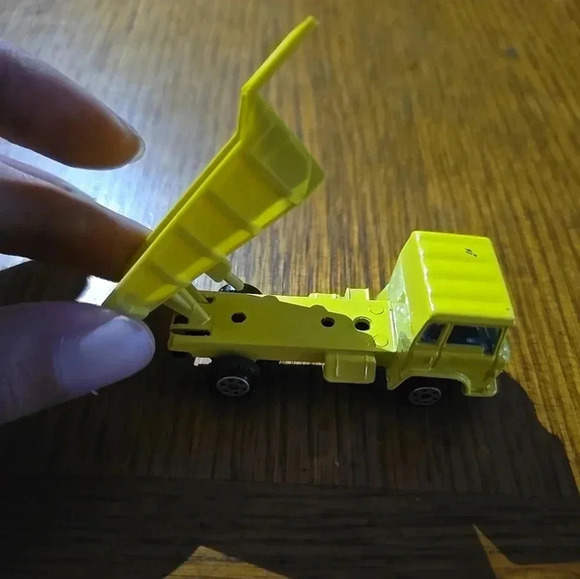 Set Of 3 Yatming Utility Trucks - Picture 6 of 14